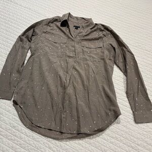 Ann Taylor Women’s Holiday Sparkle Top Size Small